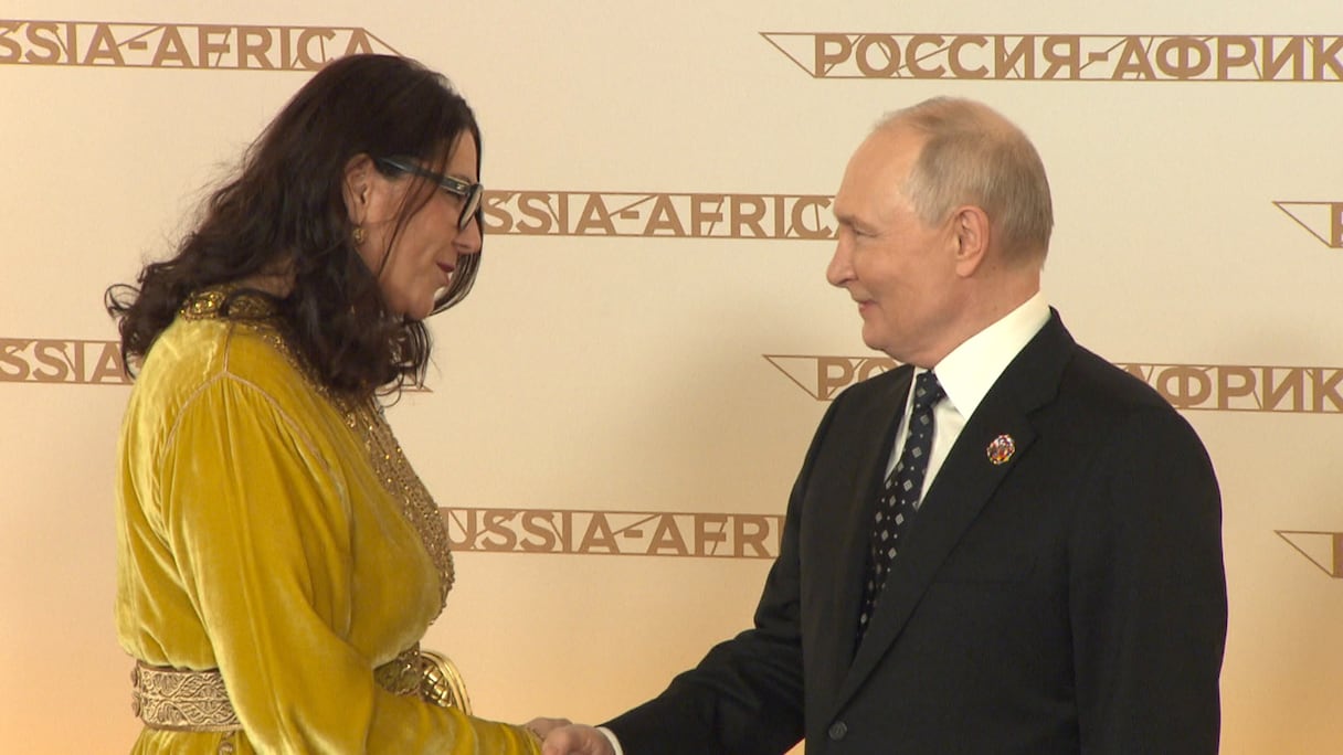 La cheffe du gouvernement et le président russe, Vladimir Poutine, mercredi 28 octobre 2026 à Moscou.